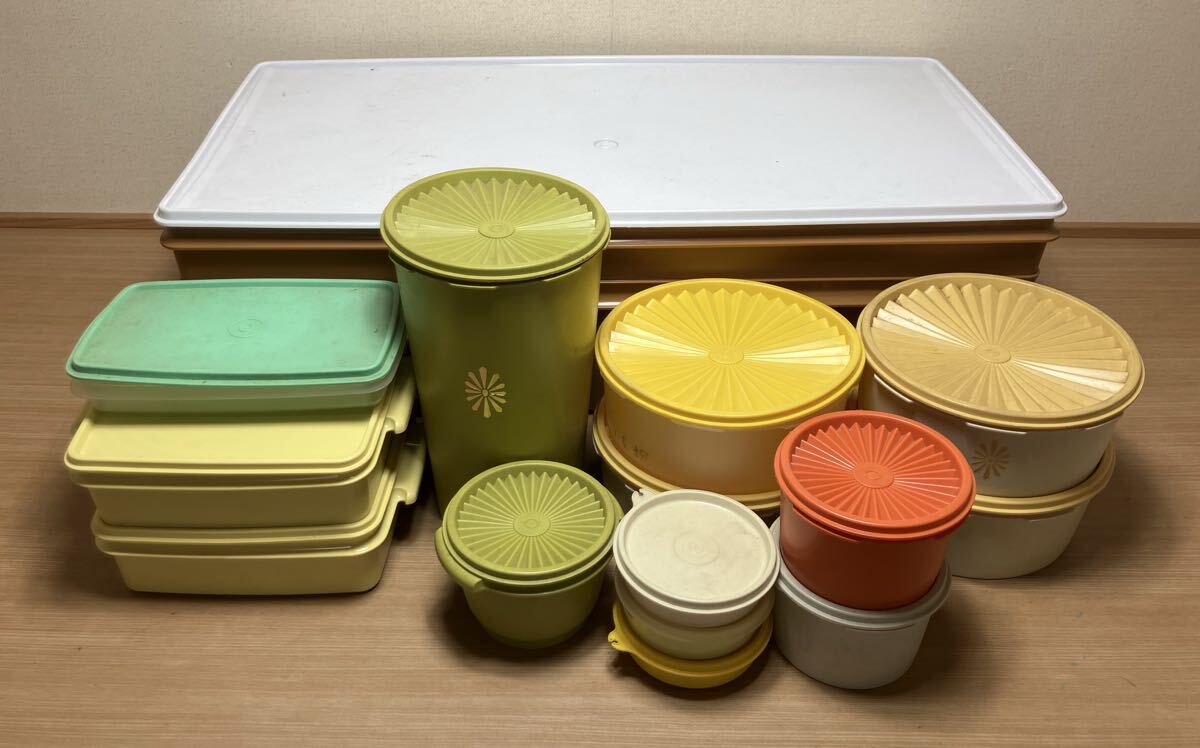 昭和 タッパーの値段と価格推移は？｜12件の売買データから昭和