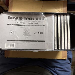 386位 激レア！未使用新品 シュリンクほぼ残 RYKO限定メタルケース ★BOWIE TECH UNIT 4つの作
