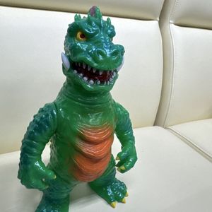 美品　怪獣　ゴジラ　ソフビ　当時物　　　昭和レトロ レトロ ソフビ ゴジラの値段と価格推移は？｜239件の売買データから