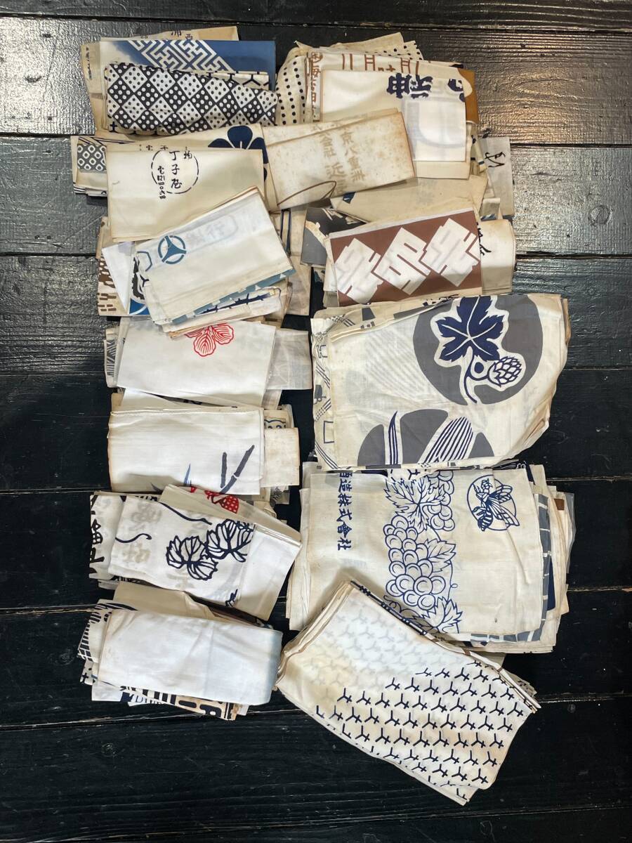 手ぬぐい 手拭い 生地 古布 粗品 昭和レトロ 長期保管品　60枚まとめ売り 昭和レトロ 手ぬぐいの値段と価格推移は？｜47件の売買データから昭和