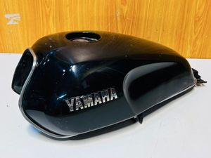 XJR400 タンクの値段と価格推移は？｜92件の売買データからXJR400