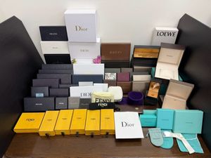 プラダ 空箱の値段と価格推移は？｜7件の売買データからプラダ 空箱の