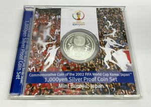 2002FIFAワールドカップ™ 純銀(セット)の中古価格は25,569円｜記念硬貨