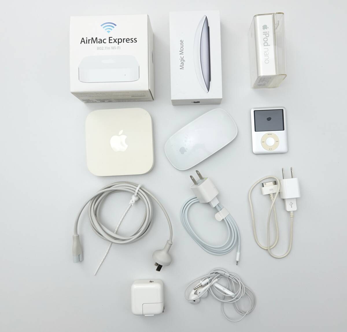 Apple AirMac Expressの値段と価格推移は？｜13件の売買データから