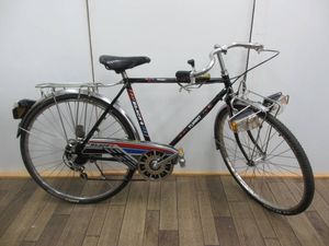 山口ベニーの値段と価格推移は？｜10件の売買データから山口ベニーの