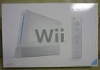 新品★Wii本体の白＆Wiiフィットプラスのセット★送料込_1