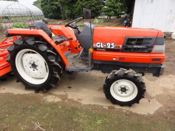 クボタ トラクター Gｌ25 低床 ハウス 果樹園の作業に 車体 売買されたオークション情報 Yahooの商品情報をアーカイブ公開 オークファン Aucfan Com