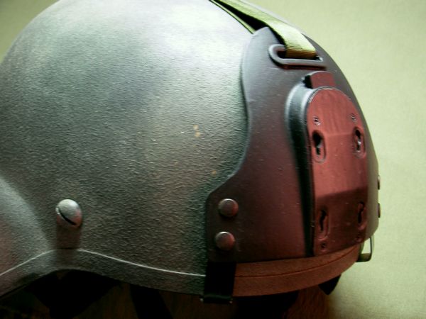 ナイト ビジョン 特殊 部隊 ヘルメット 米軍実物 良品 PVS-7 14 ナイト
