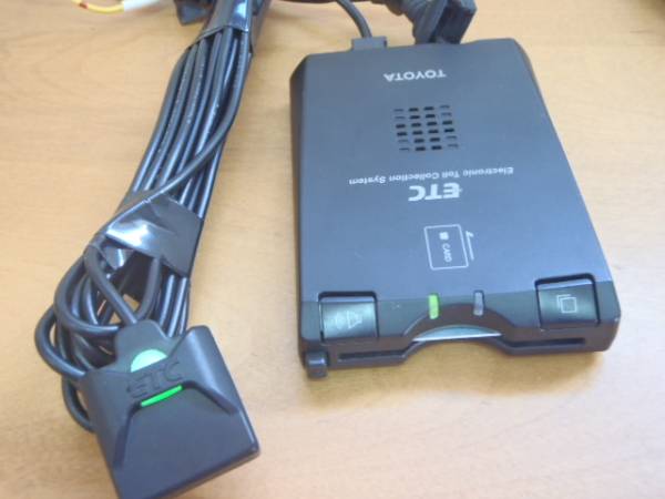 ETC車載機 トヨタ純正□DENSO 08686-00240 412600-2151(純正品)｜売買