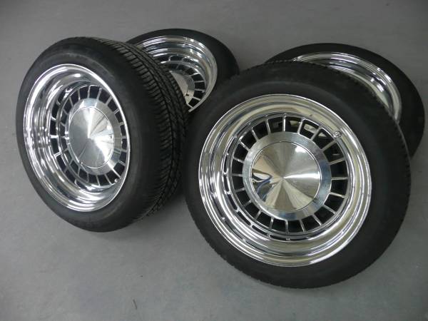 車 KMCWHEELダットラ.ダットサン.620.720.D21.キャラバン.当時物
