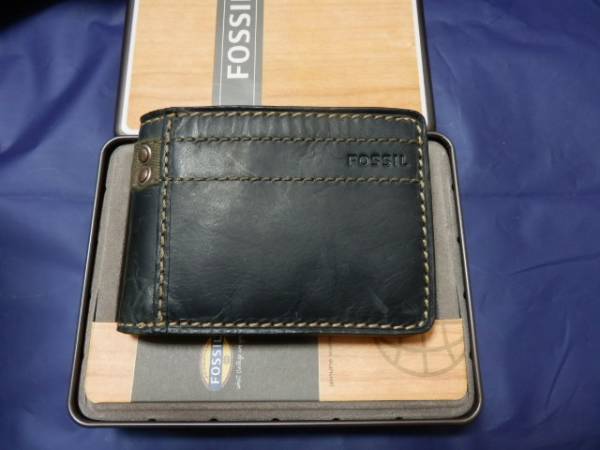12福袋 Fossil フォッシル メンズ 革財布 二つ折り財布 小銭入れあり 売買されたオークション情報 Yahooの商品情報をアーカイブ公開 オークファン Aucfan Com