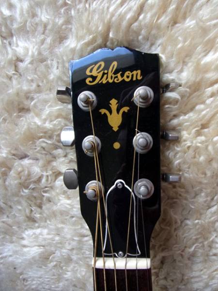 ｇｉｂｓｏｎブルースキング１００周年記念モデル ジャンク ギブソン 売買されたオークション情報 Yahooの商品情報をアーカイブ公開 オークファン Aucfan Com