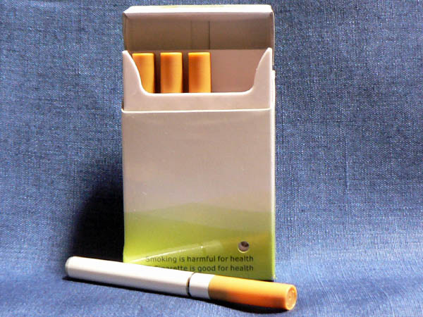 電子タバコとカートリッジ10本 マルボロ味セット 喫煙グッズ 売買されたオークション情報 Yahooの商品情報をアーカイブ公開 オークファン Aucfan Com