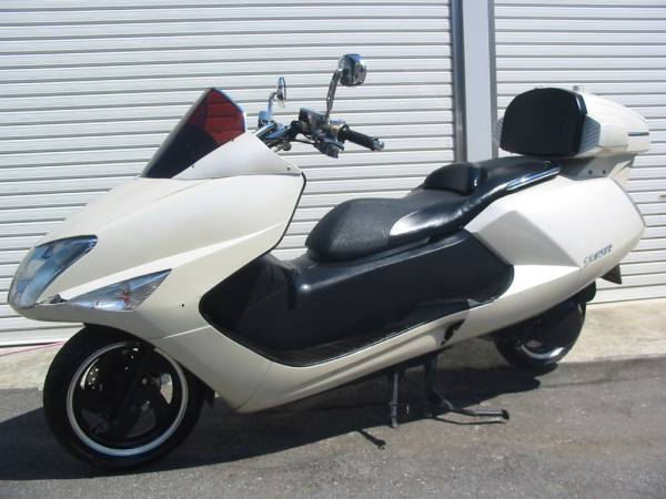 GENDER125 マグザム似 ビッグスクーター好調 千葉☆マジェスティ(51cc 