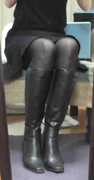黒ブラックロングブーツ 23cm 足脚靴臭い匂いフェチ様 23 5cm 売買されたオークション情報 Yahooの商品情報をアーカイブ公開 オークファン Aucfan Com