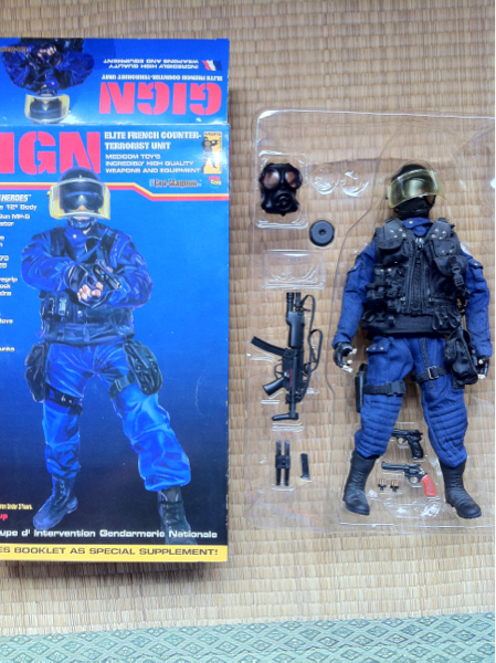 メディコムトイ ミリタリー フィギュア 4体セット GIGN 潜水兵 特殊部隊 ☆メディコムトイ GIGN フランス特殊部隊 12インチフィギュア(スター