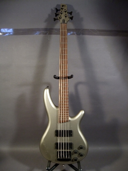 ☆SDGR by Ibanez アイバニーズ 5弦ベース SR645☆(アイバニーズ 