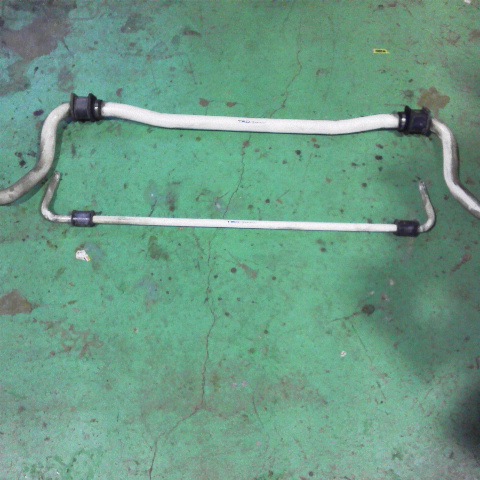 JZS161 中古TRDスタビ前後セット_1