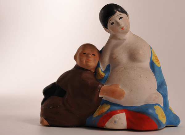 玖月 戦前古い土人形 お父さんと娘 妊婦 貳 郷土玩具春画 日本人形 売買されたオークション情報 Yahooの商品情報をアーカイブ公開 オークファン Aucfan Com