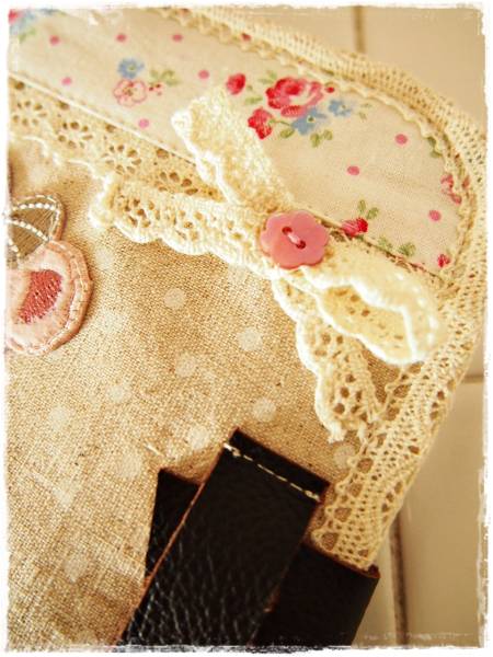 母子手帳ケースシェリーメイお花とレース貝ボタン ダッフィー シェリーメイ 売買されたオークション情報 Yahooの商品情報をアーカイブ公開 オークファン Aucfan Com