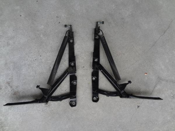 ☆ベンツW220☆S500後期☆純正☆トランクヒンジ☆05年