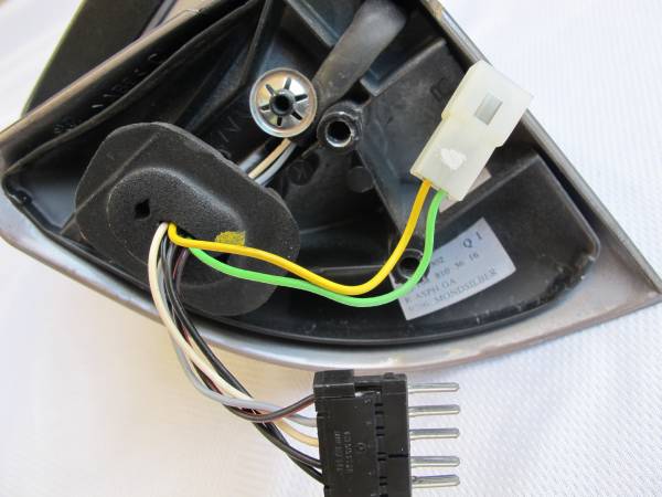 ベンツAクラスA160　W１６８　右ドアミラー　シルバー美品_3