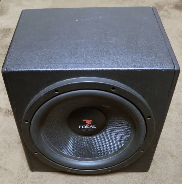 MHZ-320 アンプ付き ウーハー320w maverick focal 12インチ 