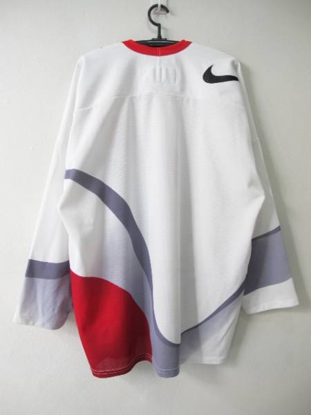 ナイキ製 アイスホッケー日本代表 レプリカジャージ Lサイズ アイスホッケー 売買されたオークション情報 Yahooの商品情報をアーカイブ公開 オークファン Aucfan Com