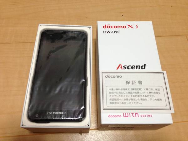 docomo ＨＷ－01Ｅ　Black　（黒）新品_2