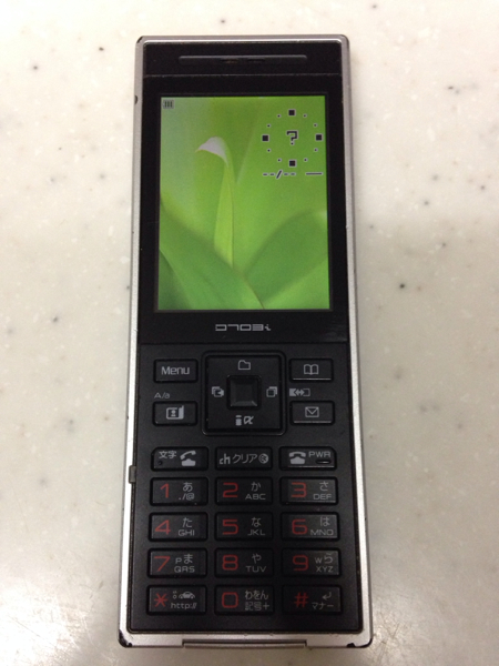 D703i☆ドコモ ガラケー ストレート FOMA docomo 黒 中古 携帯(三菱