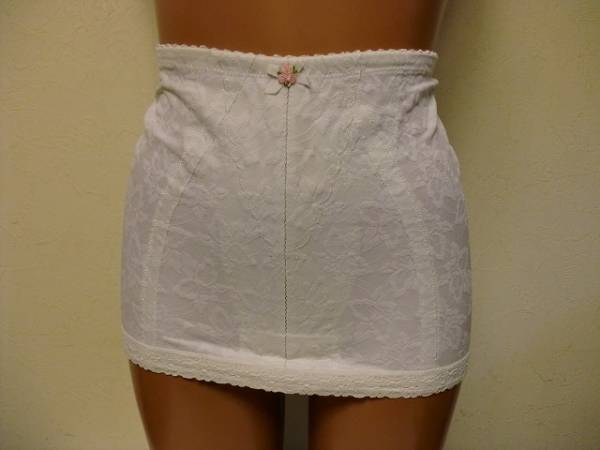 美保姿本舗 補正 和装ガードル 5号 D 776 和服用インナーウエア 売買されたオークション情報 Yahooの商品情報をアーカイブ公開 オークファン Aucfan Com