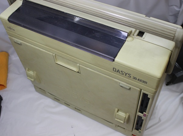 美品 操作・印刷OK 富士通 OASYS 30-AX301 ワープロ 付属品多数 ☆富士通製ワープロ☆OASYS 30-AD301☆付属品多数☆親指シフト