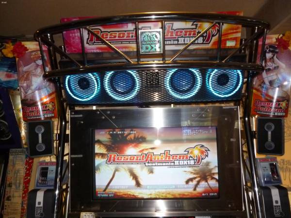 KONAMI コナミ BeatmaniaIIDX ビートマニア2DX 18 筐体 中古2495(筐体