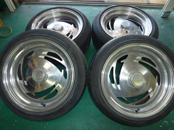 BOYDS ボイド ビレット B2200 D21 D22 USDM ハイエース (ラジアル