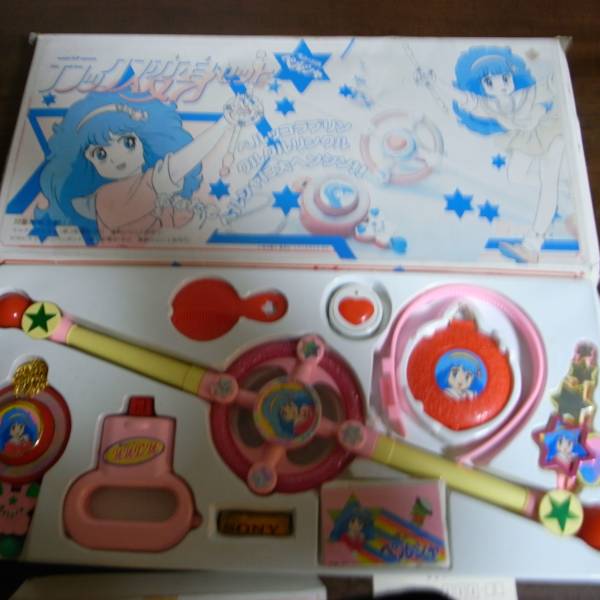 魔法の妖精ペルシャのデラックス変身セット 未使用新品1ピエロ