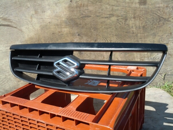 スズキ SUZUKI アルト 純正 バンパーグリル 71741-84G00_1