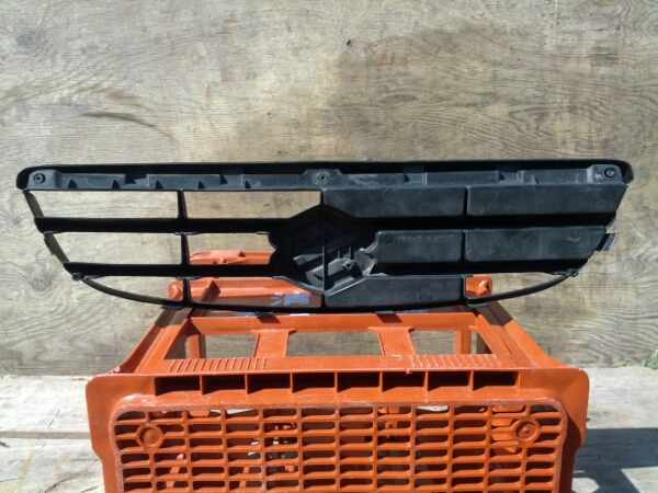 スズキ SUZUKI アルト 純正 バンパーグリル 71741-84G00_2