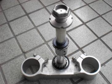 GASGAS EC125 200 250 450 アンダーブラケット　中古_1