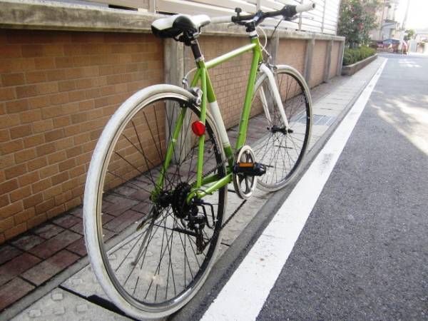 ■【surface SCR7006】700×28C 6段変速クロスバイク■_3