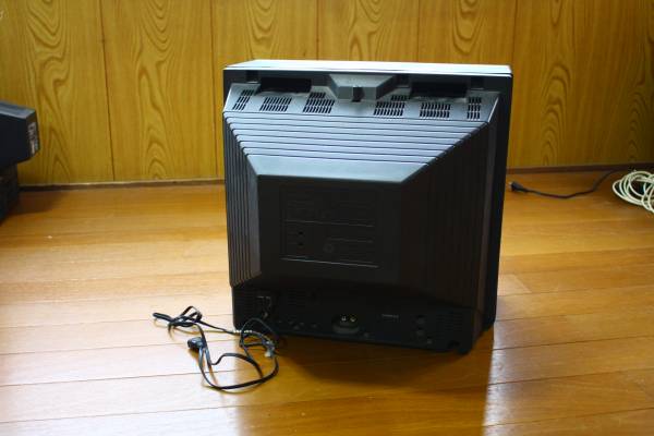 ナショナル 19インチブラウン管テレビ ジャンク品扱いで(ブラウン管
