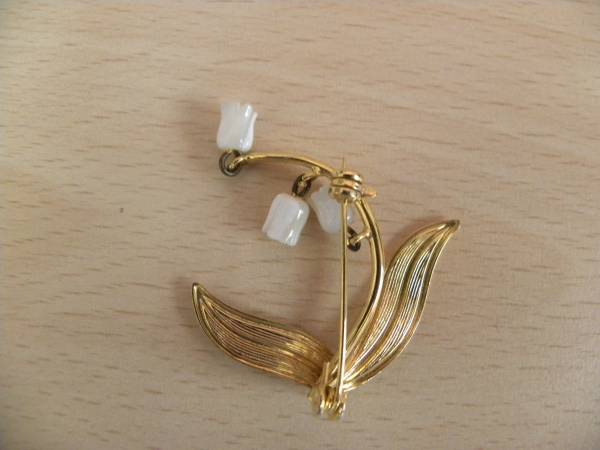 ★すずらん　ブローチ_3