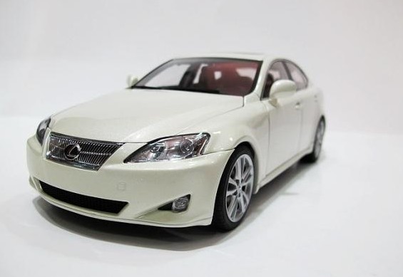 AUTOart 1/18 LEXUS IS350 白 オートアート(乗用車)｜売買された 