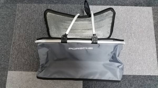 新品】ポルシェ・非売品・クーラーボックス(ポルシェ)｜売買された 