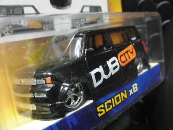 絶版 SCION xB TOYOTA bB USDM DUBCITY SLAMMED TRUCKIN'(Jada Toys