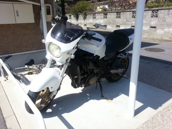 ZX-12R ZXT20A マレーシア 平成14年式 ネイキッド仕様！(751cc以上