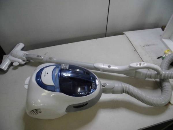 ナショナル サイクロン式掃除機 MC-F3XA 2004年 （S086