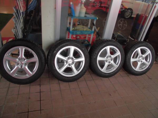 ♪S1620 225/55R17 アルミホイールセット スカイライン♪ 225／55R17