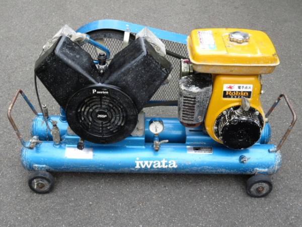 イワタ エンジンコンプレッサー 5ps