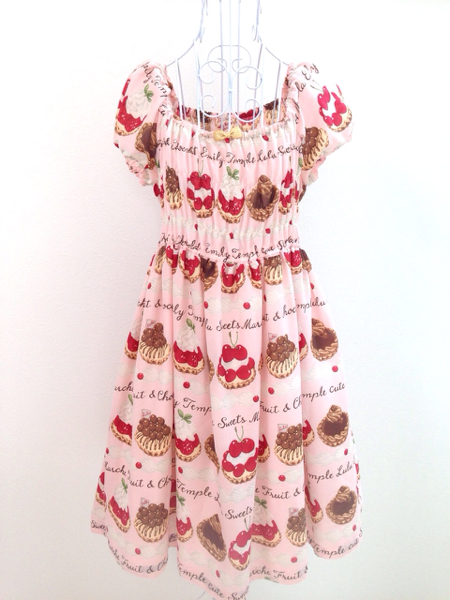 Emily Temple cute タルト＆クリームプリントワンピース　ピンク Emily Temple cute タルト＆クリームプリントワンピース ピンク