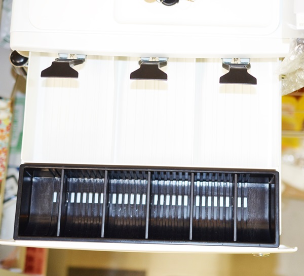 ☆CASIO☆カシオ 電子 レジスター☆SE-S20/NL-200☆白☆ロール付_2